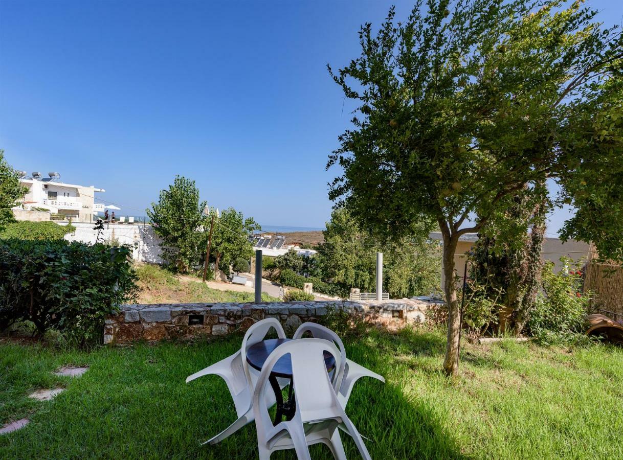 Hra & Athena Maisonette Chrissi Akti Chania Exterior foto
